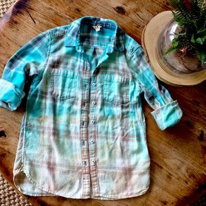 Blue fade Woolrich flannel boutique bleached out S